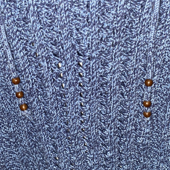 LOT OF 4 HOLLISTER CARDIGAN AMERICAN EAGLE CARDIGAN AND SWEATER CHAROLETTE RUSSE - Picture 6 of 14